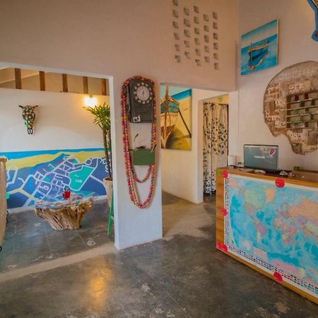 Hôtel Shaka Surf House à San Francisco  Extérieur photo